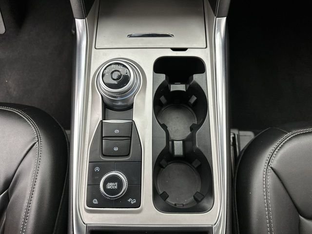 Used 2023 Black Ford XLT image 19