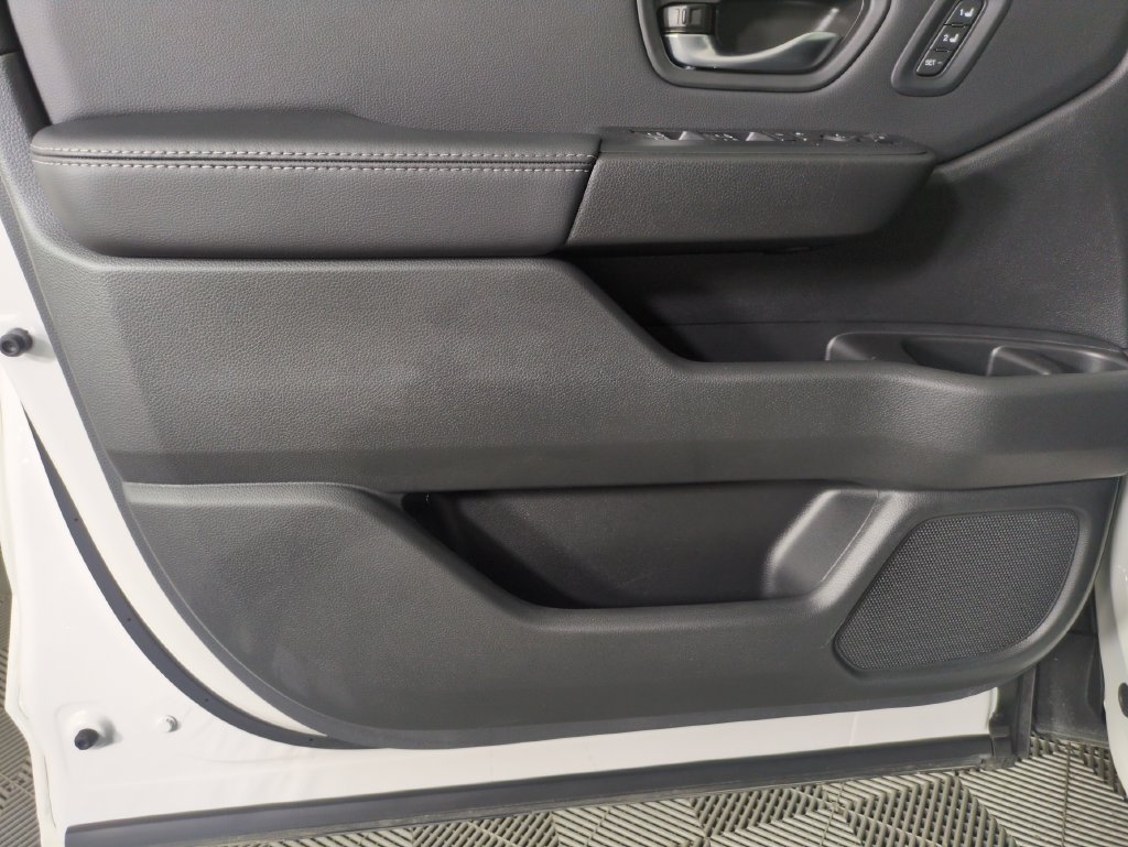 2025 Honda Pilot EX-L - Photo 15