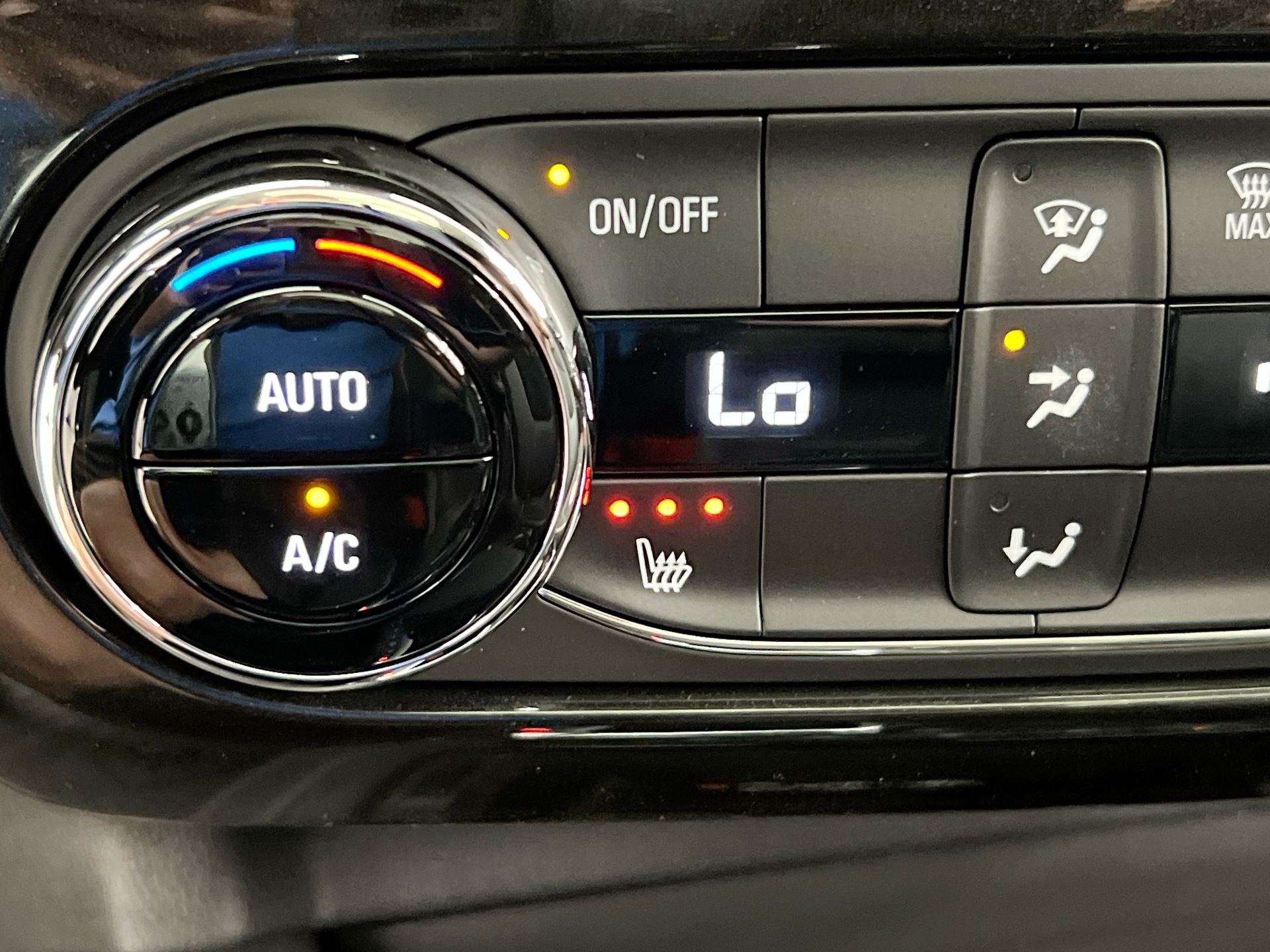 New 2026 Mosaic Black Metallic Chevrolet LT image 72