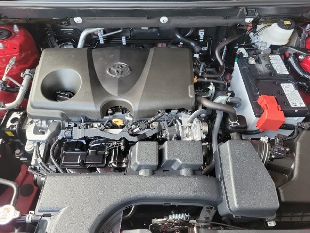 Used 2025 Red Toyota XLE image 31