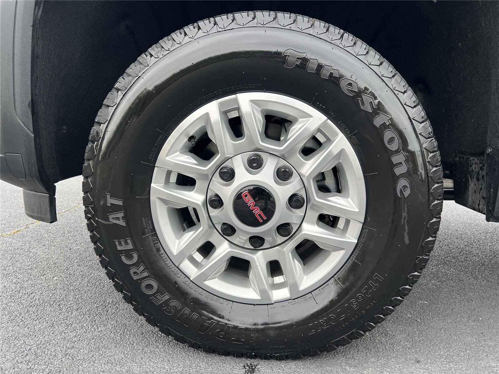 2025 GMC Sierra 2500HD Pro - Photo 11