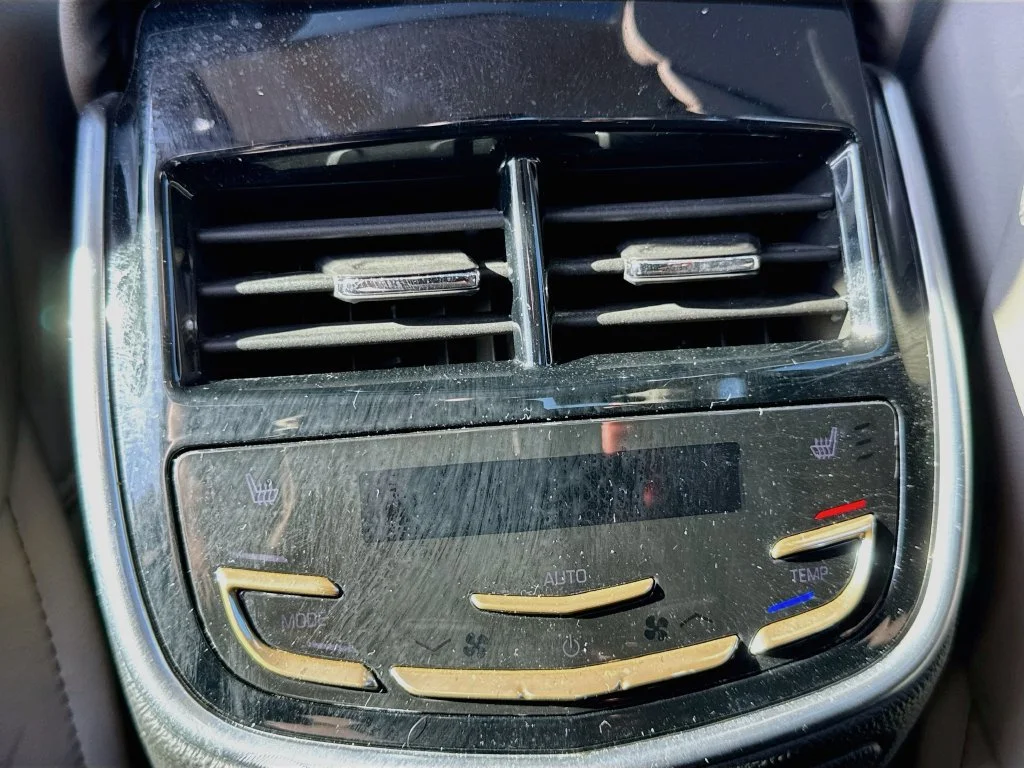 Used 2013 Silver Cadillac Premium image 31