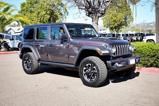 New 2026 Granite Crystal Metallic Clear-Coat Exterior Paint Jeep Rubicon image 6