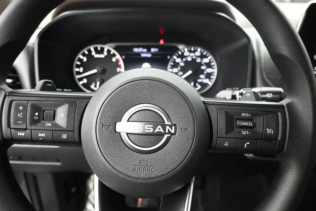 Used 2022 Gray Nissan S image 16