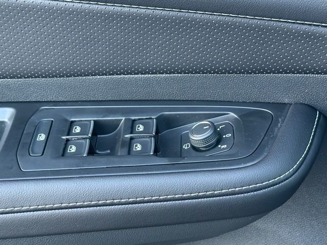 New 2026 Pure Gray Volkswagen 2.0T SEL Premium R-Line image 23