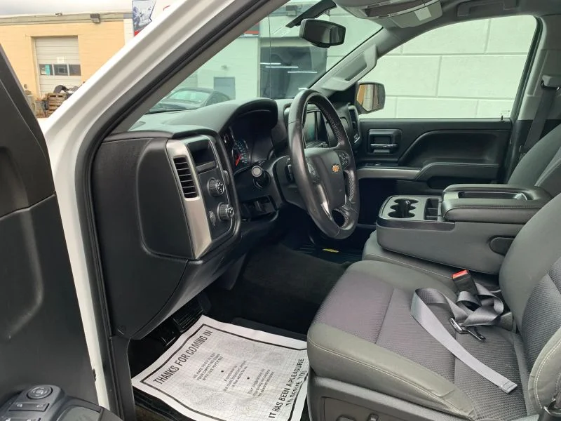 Used 2015 White Chevrolet LT Pickup 4D 6 1/2 ft image 21