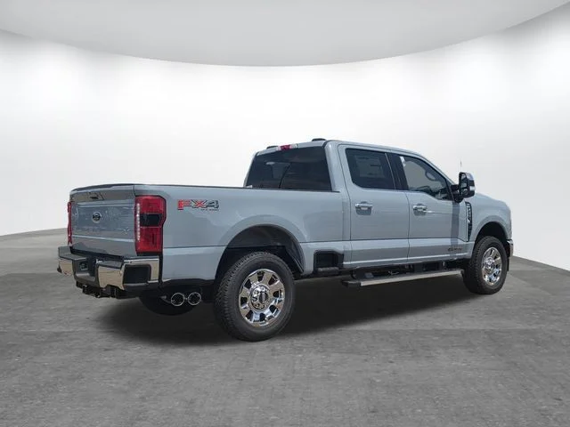 New 2026 Glacier Gray Metallic Tri-Coat Ford F-250® Lariat® image 23