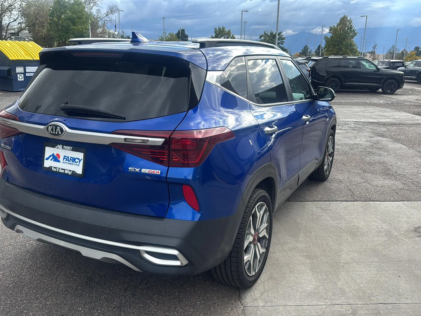 Used 2021 Neptune Blue Kia SX Turbo image 6