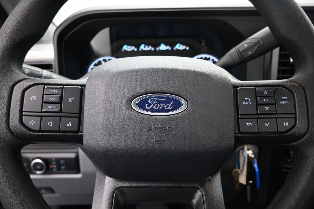 New 2026 Oxford White Ford XL image 10