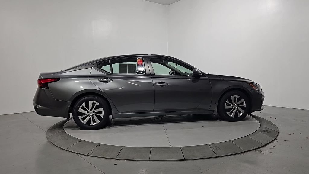 Certified Used 2023 Gray Nissan 2.5 S image 8