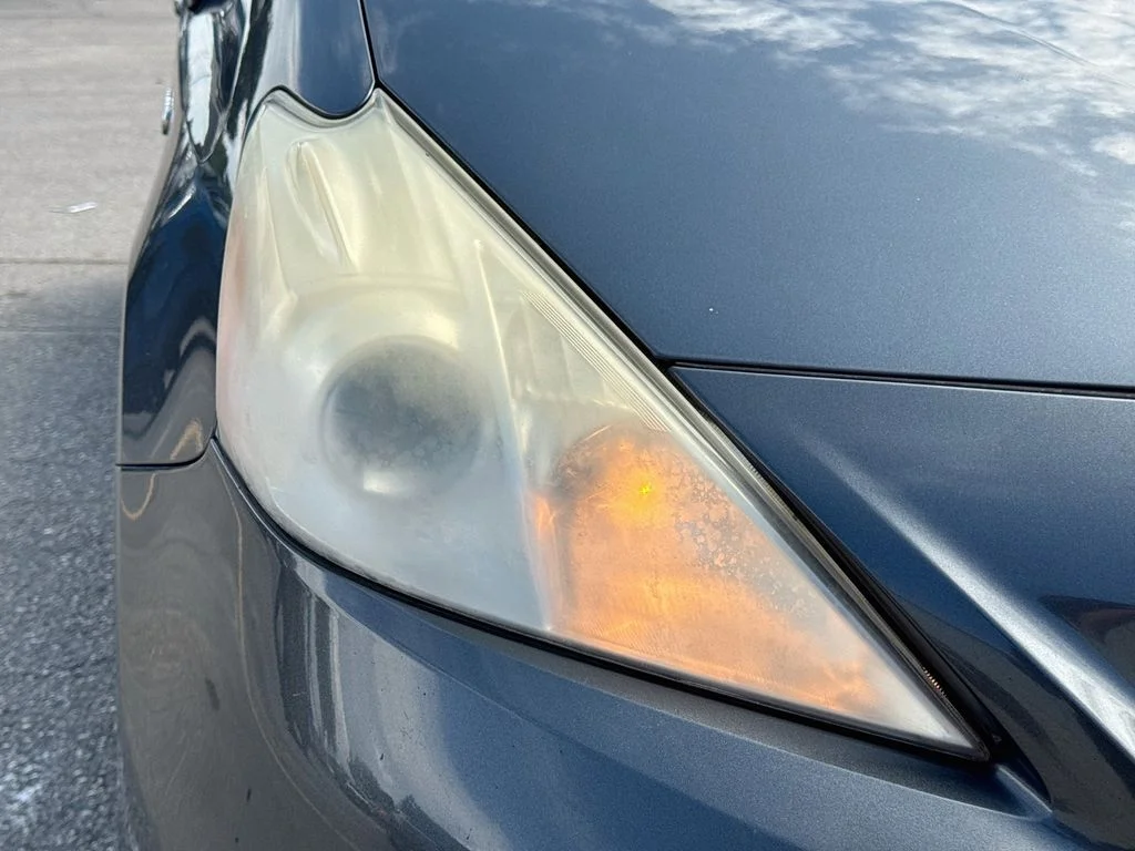 Used 2014 Gray Toyota Three image 34