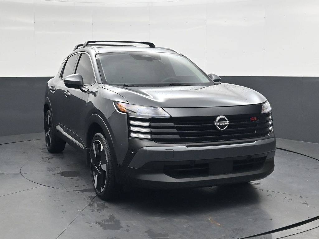 Used 2025 Gray Nissan SR image 2