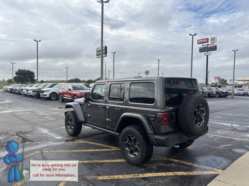 Used 2021 Granite Crystal Metallic Clearcoat Jeep Unlimit image 3