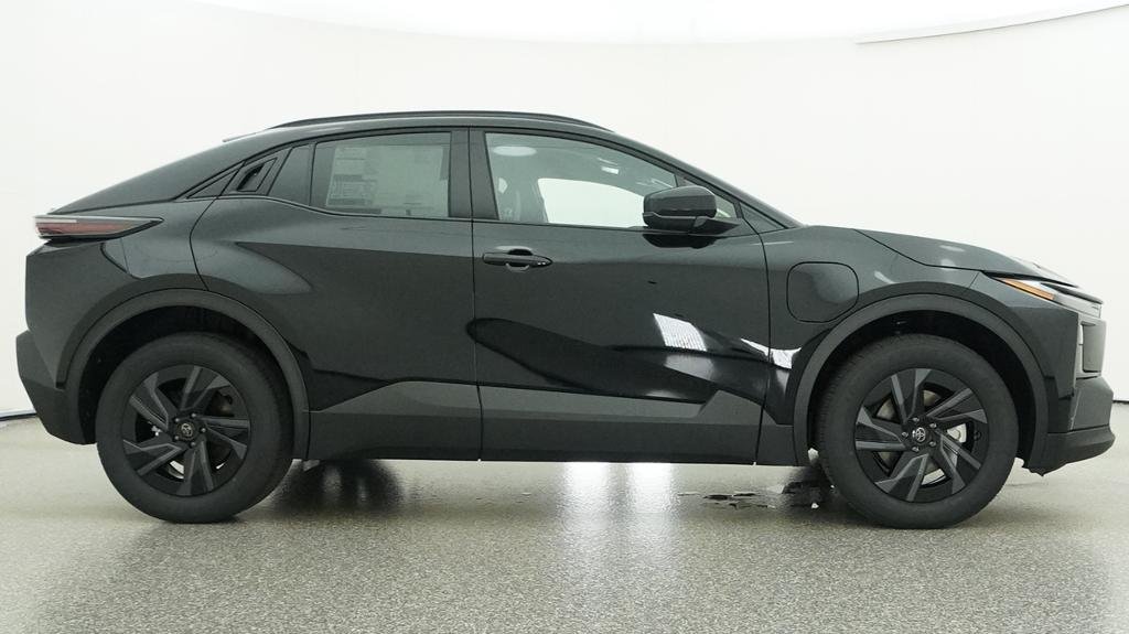 New 2027 Midnight Black Metallic Toyota SE image 13