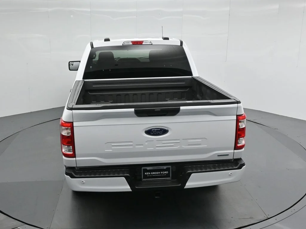 Certified Used 2023 White Ford XL image 39