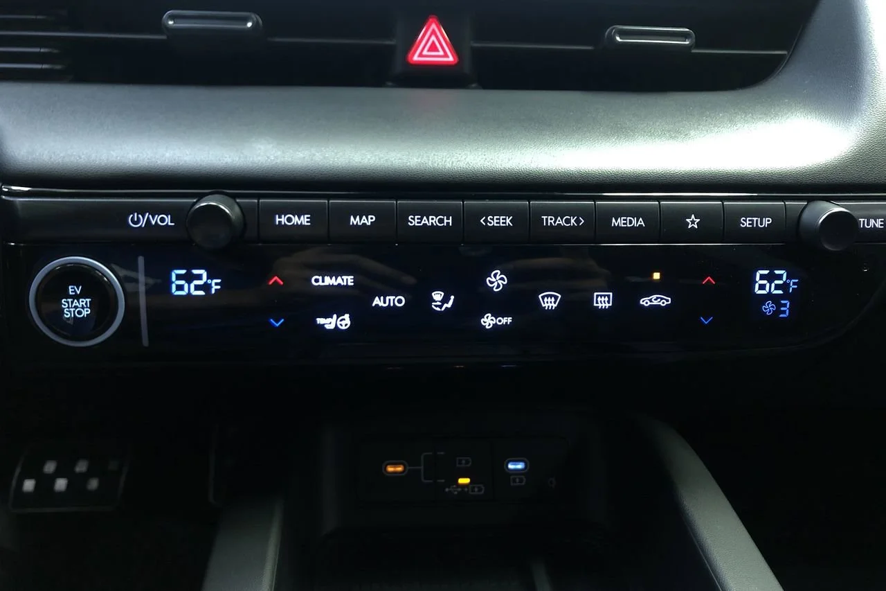 Used 2025 Ecotronic Gray Hyundai  image 25