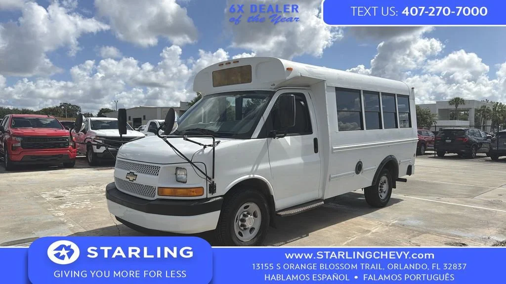 2013 Chevrolet Express's photo