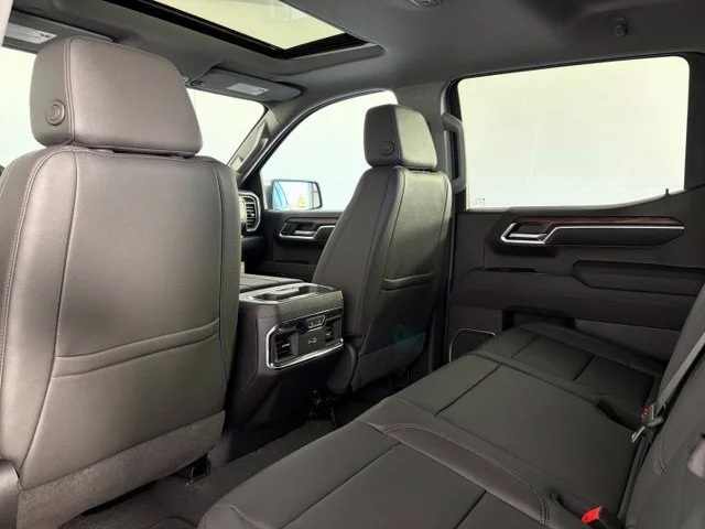 2026 GMC Sierra 1500 SLT - Photo 30