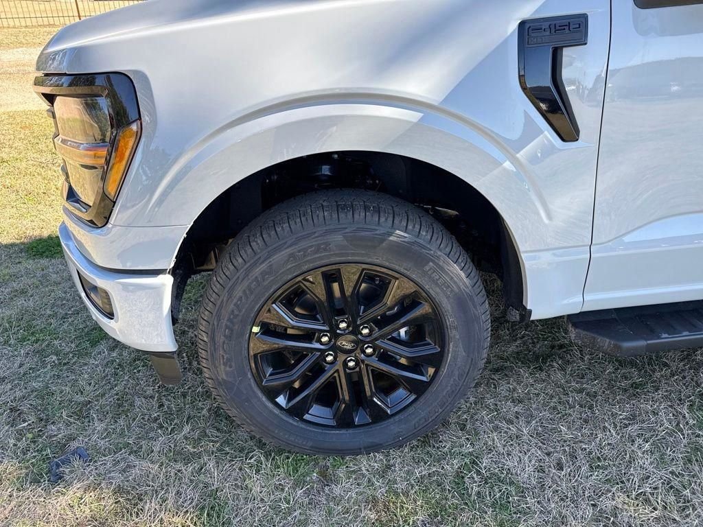 New 2026 White Ford XLT image 57