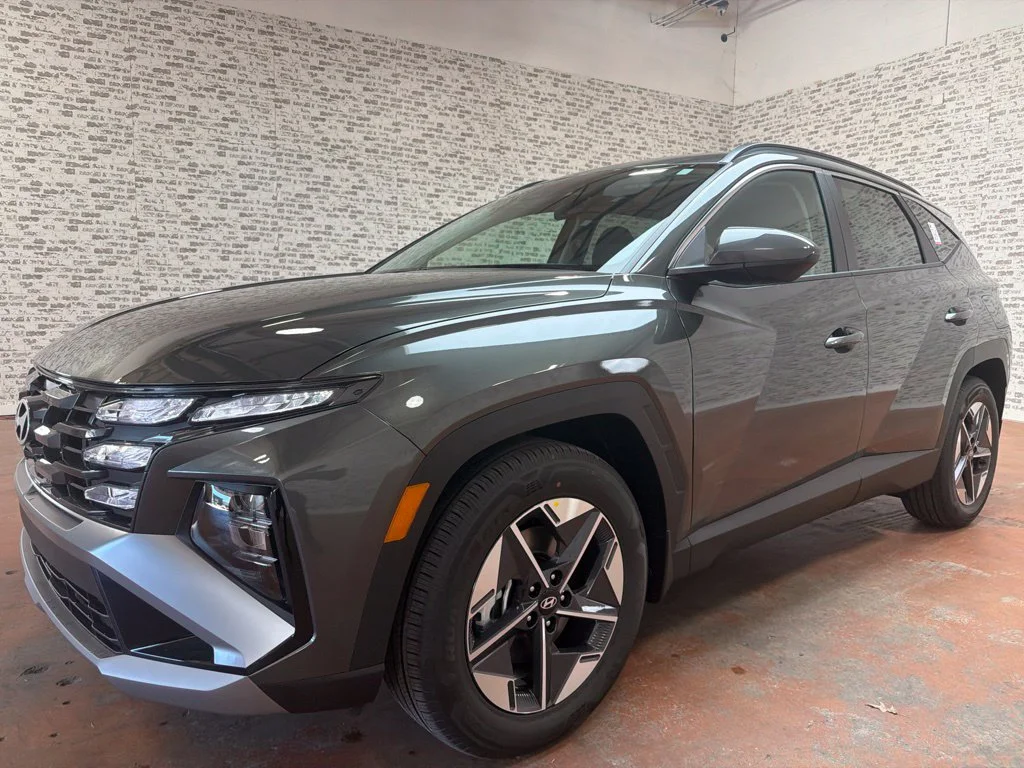 New 2026 Amazon Gray Hyundai SEL image 3