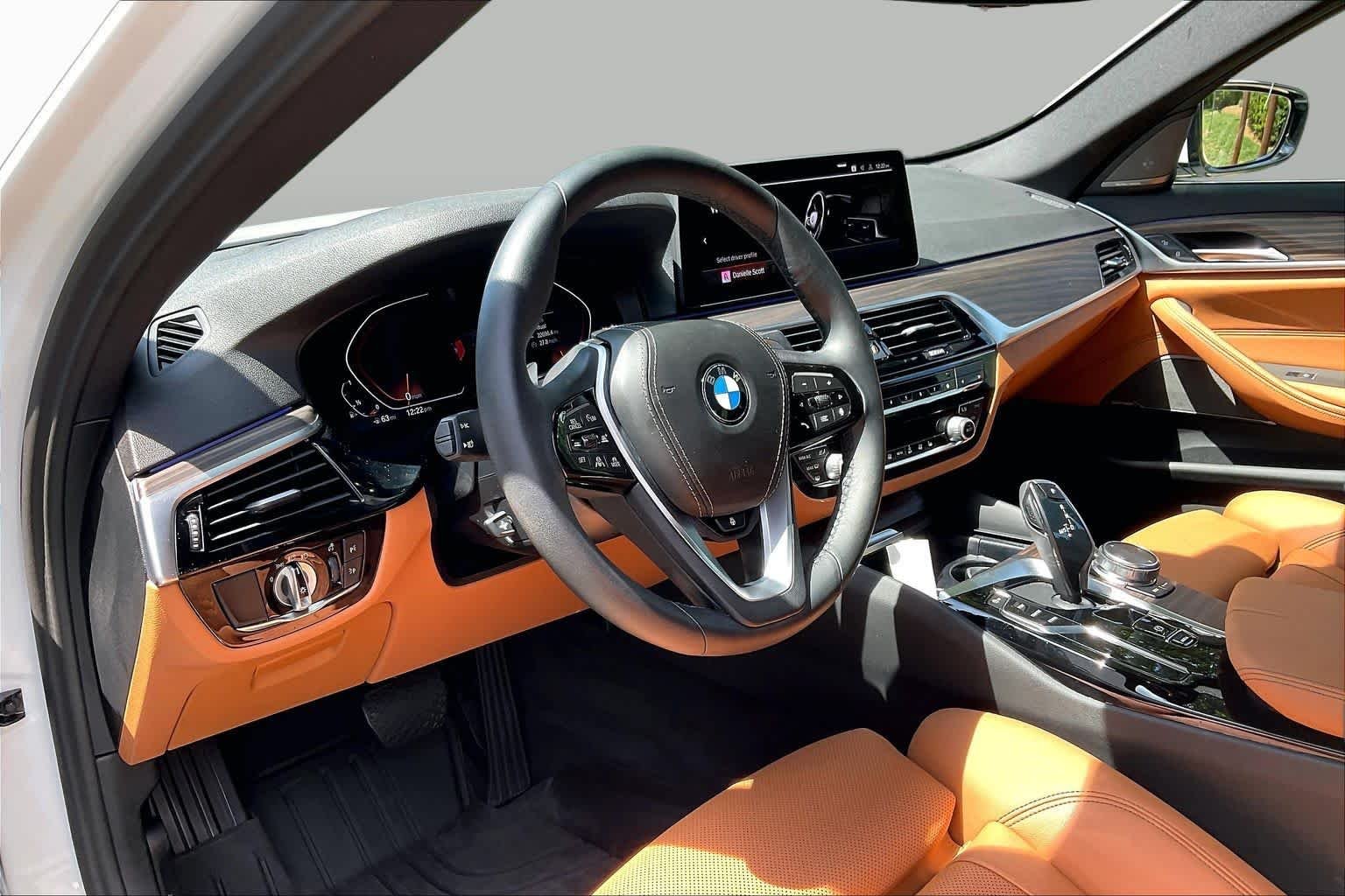 Used 2023 Alpine White BMW 530i xDrive image 17