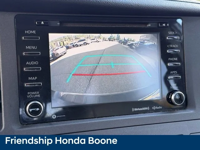 Used 2018 Gray Toyota XLE Premium image 27