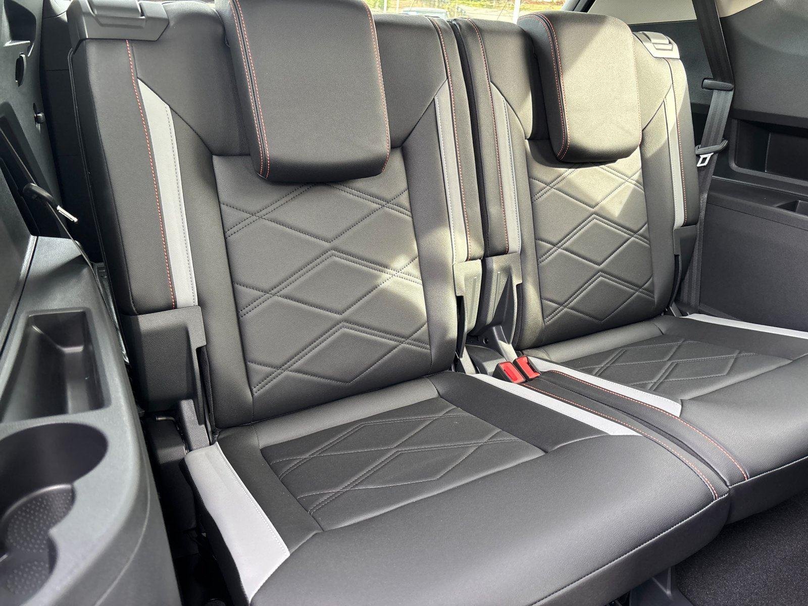 2025 Volkswagen Atlas Atlas Peak Edition - Photo 38