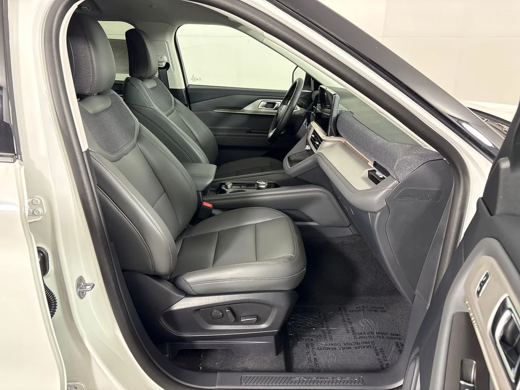New 2026 White Ford Active image 5