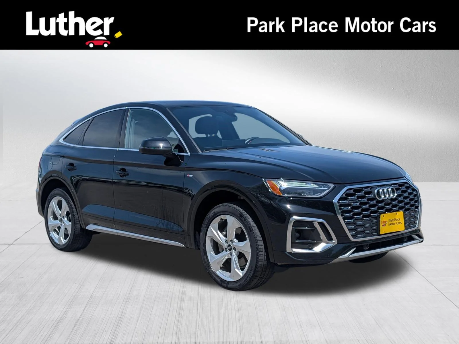 2023 Audi Q5 Sportback 45 Premium Plus's photo