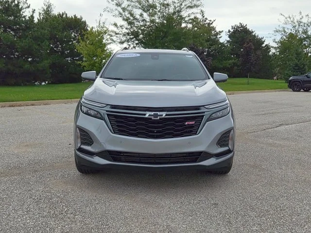 Used 2023 Gray Chevrolet RS image 2