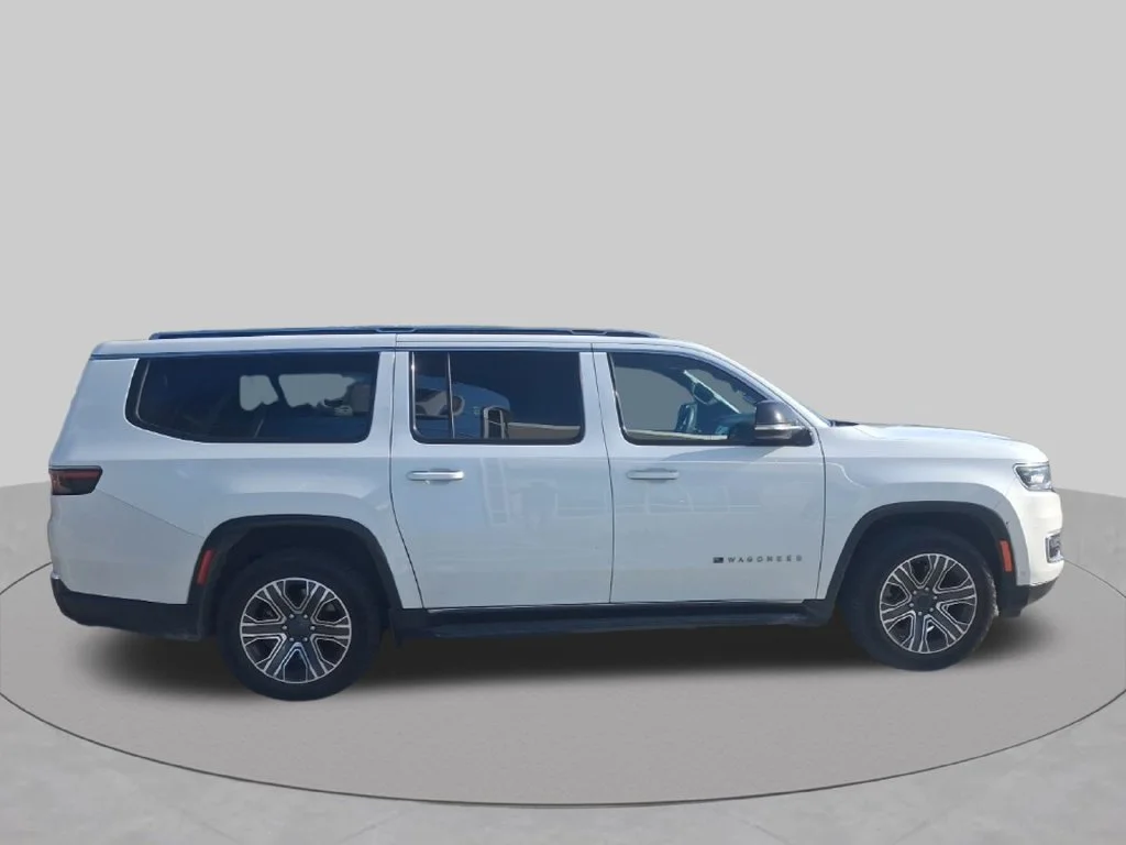 Used 2024 White Jeep Series II image 4