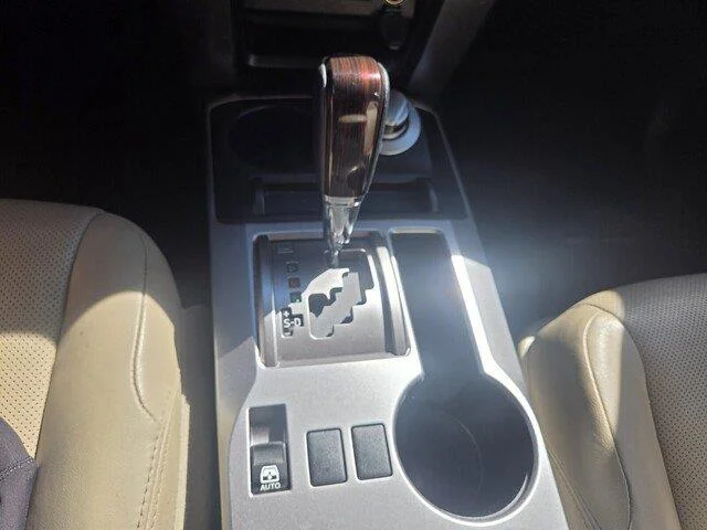 Used 2022 Blizzard Pearl Toyota Limited image 18