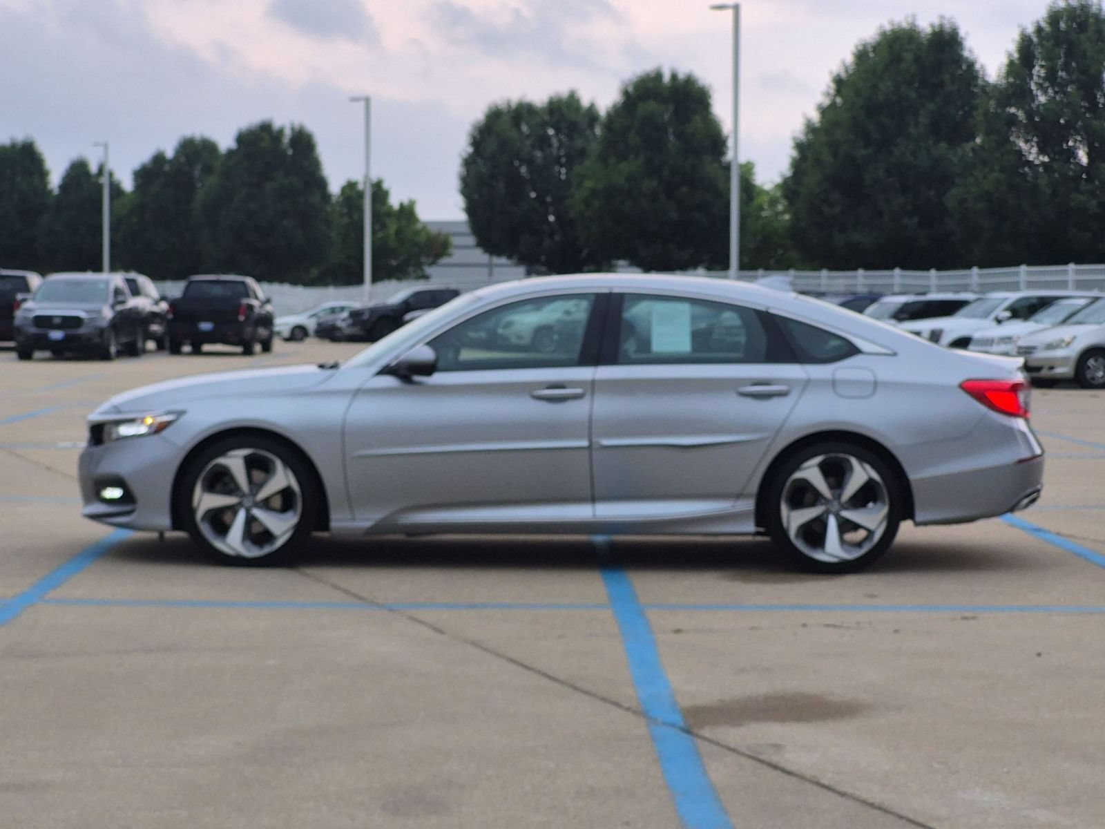 2018 Honda Accord Touring - Photo 9