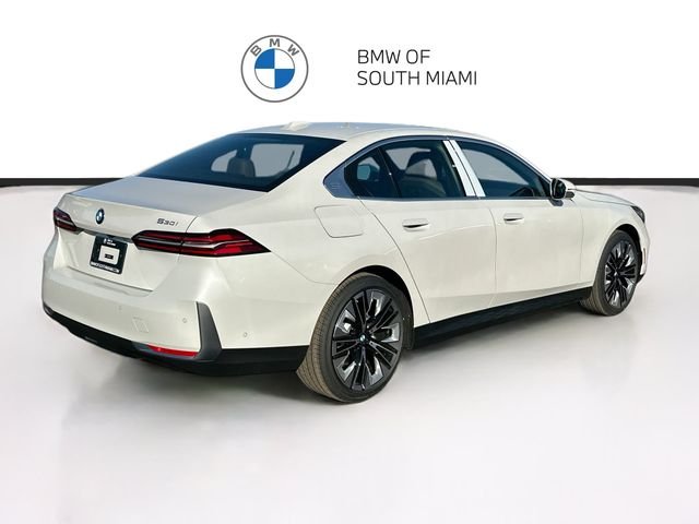 New 2026 White BMW 530i image 6
