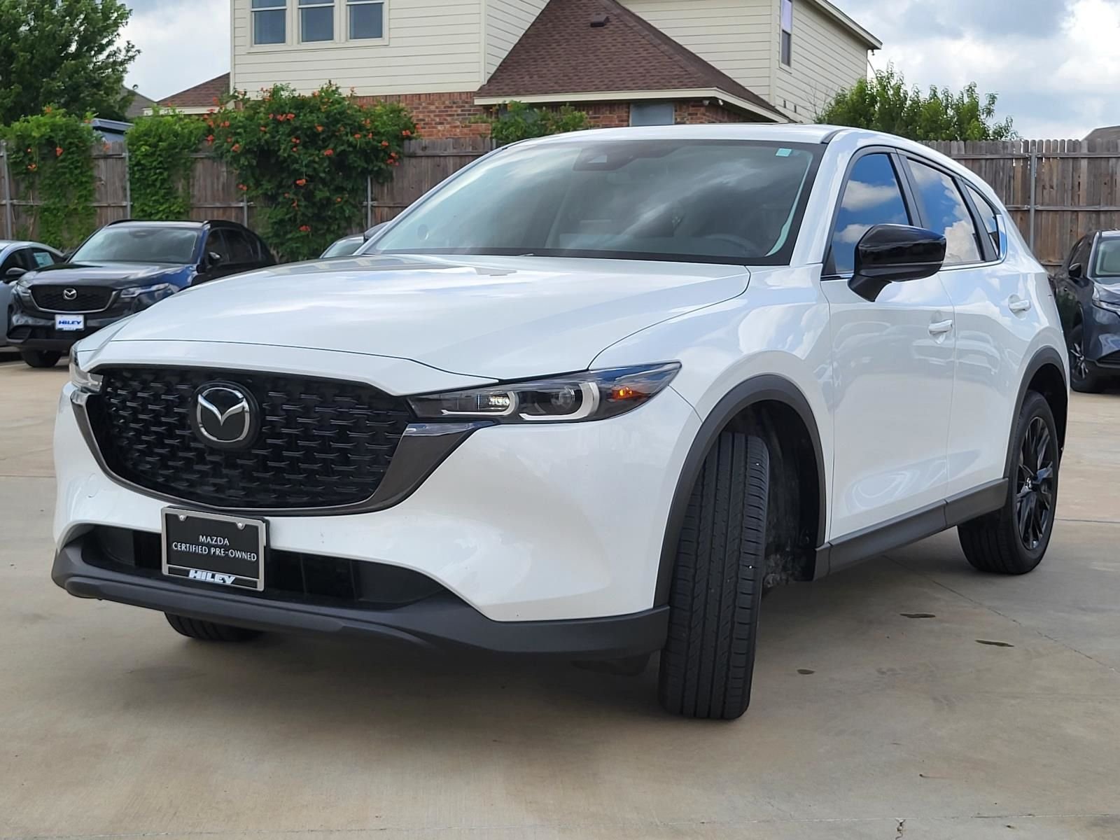 Certified Used 2025 Rhodium White Metallic Mazda 2.5 S Carbon Edition image 2
