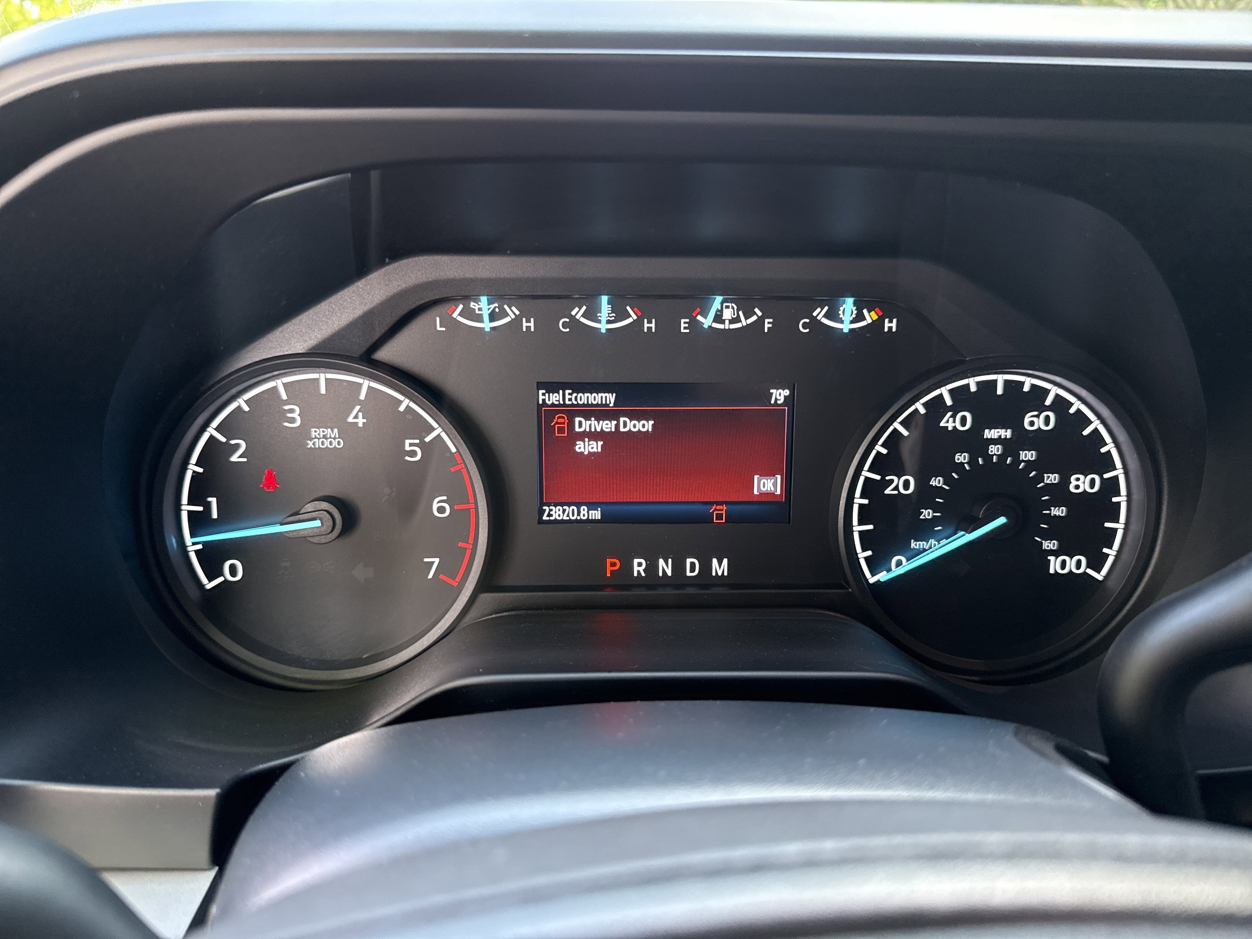 Used 2025 Gray Metallic Ford XLT image 27