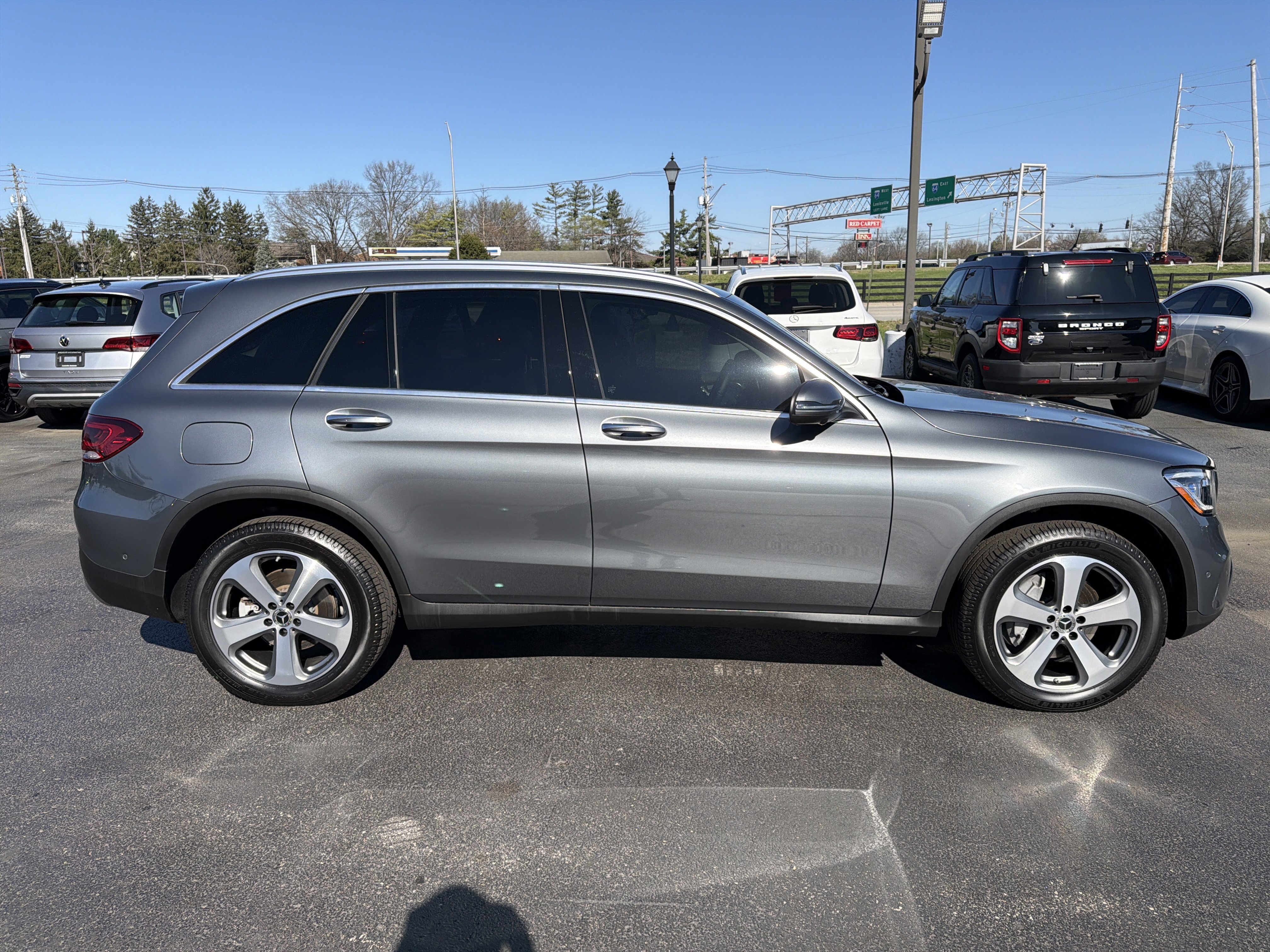 Used 2022 Selenite Grey Metallic Mercedes-Benz 300 image 8