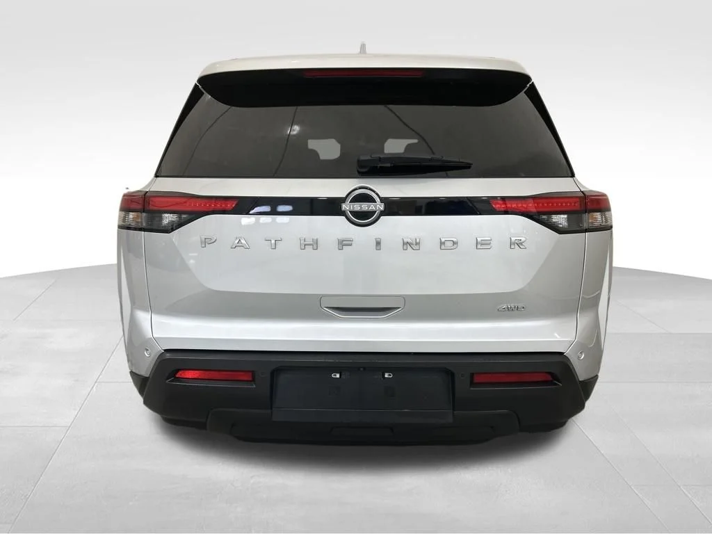 Used 2025 Silver Nissan SV image 8