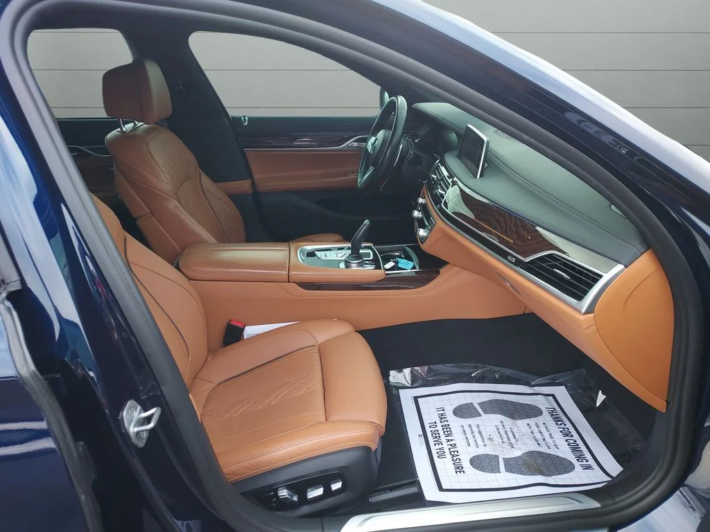 Used 2022 Blue BMW 740i xDrive image 21