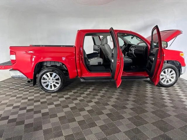 Used 2014 Red Toyota Limited image 17
