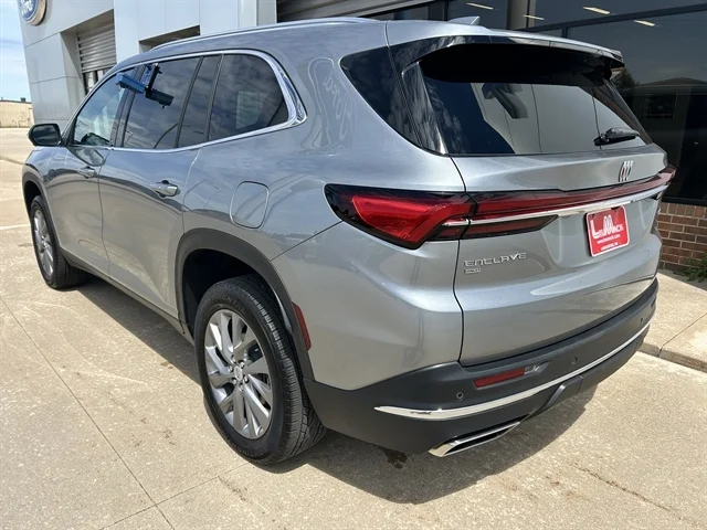 Used 2025 GRAY BUICK Preferred image 8