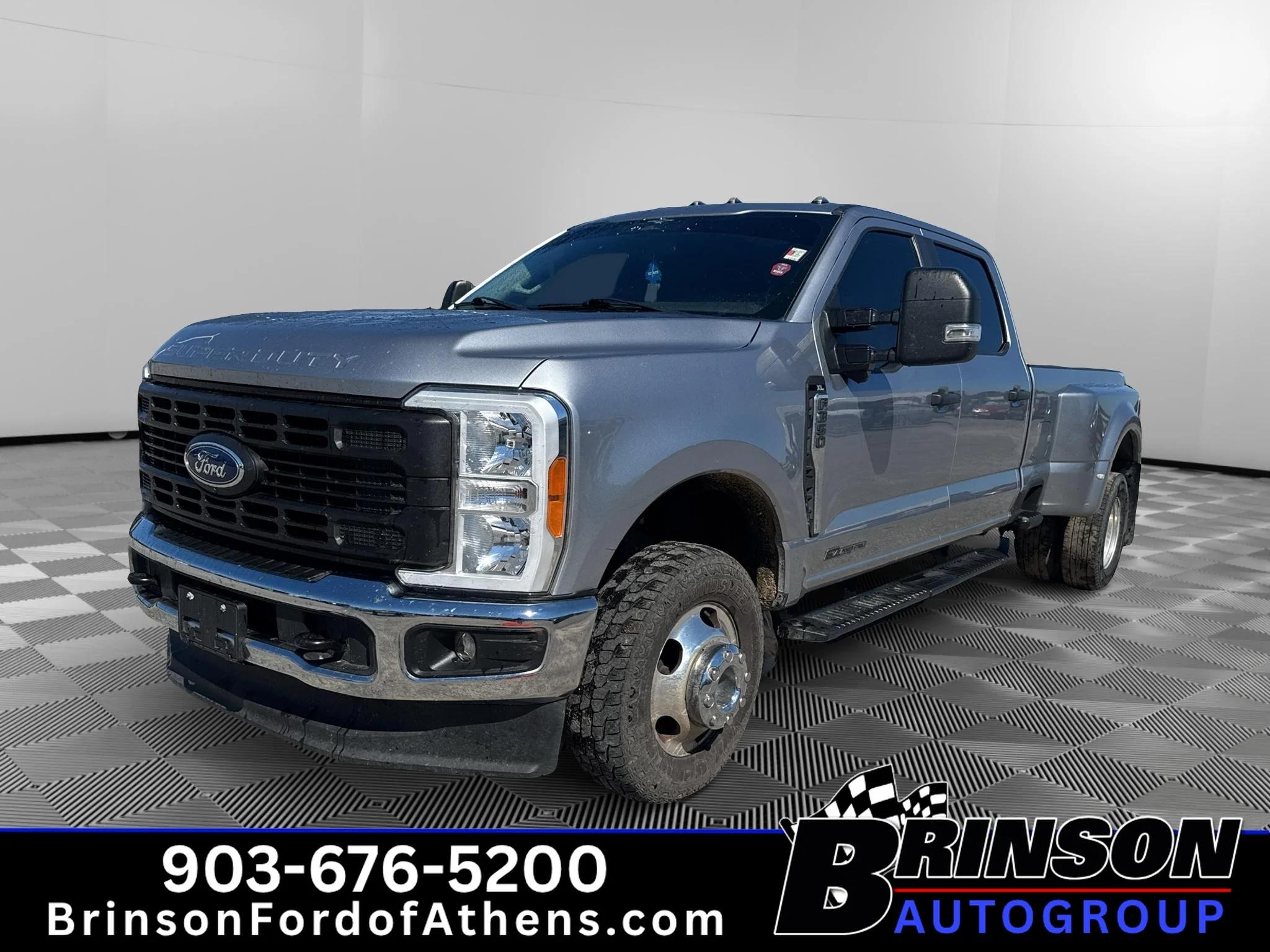 Used 2023 Iconic Silver Metallic Ford XL image 1