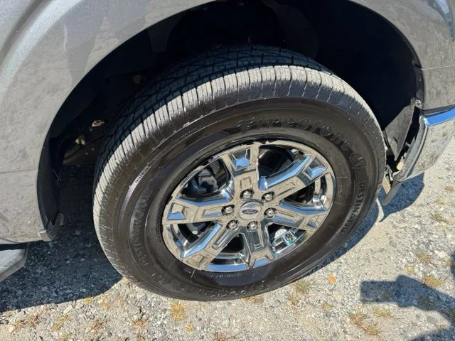 Used 2021 Gray Ford XLT image 9