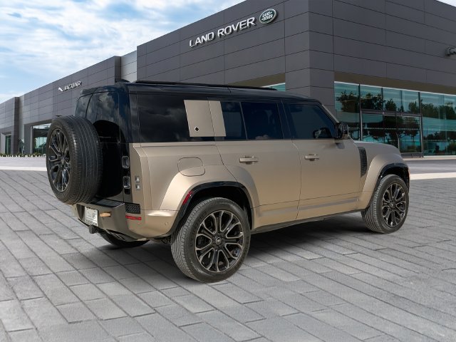Used 2025 Beige Land Rover OCTA image 5