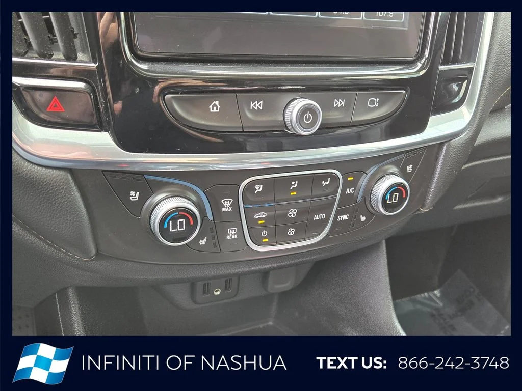 Used 2018 Beige Chevrolet Premier image 25