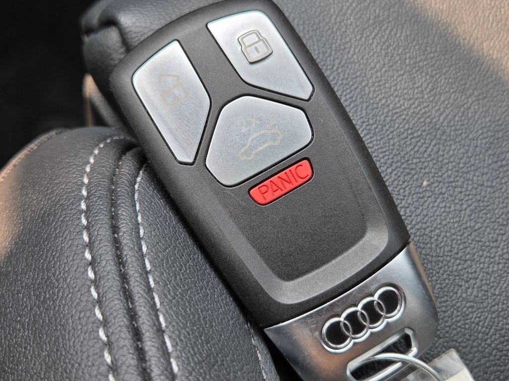 2023 Audi SQ5 Premium Plus - Photo 43