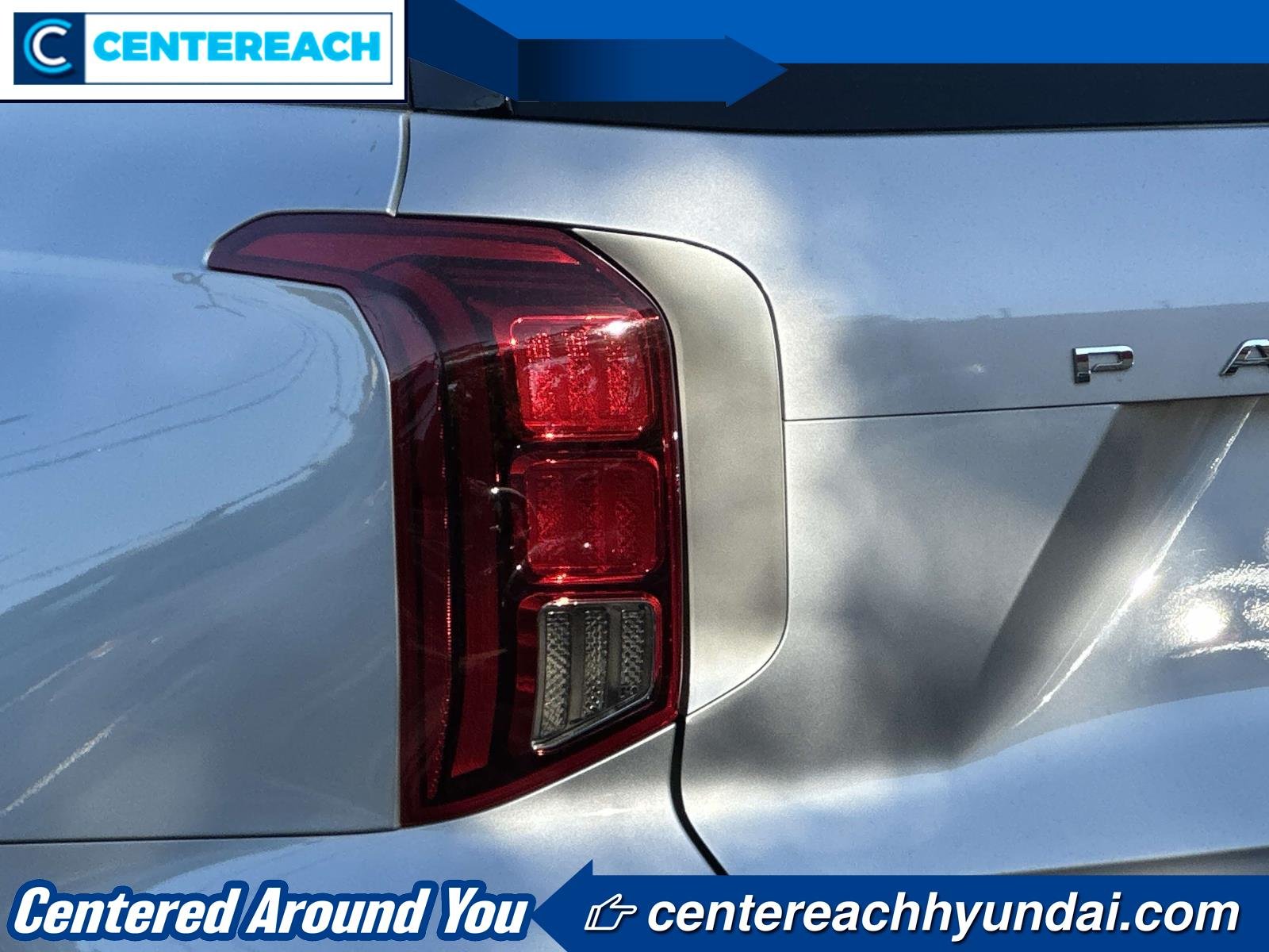 Used 2023 Silver Hyundai SEL image 9