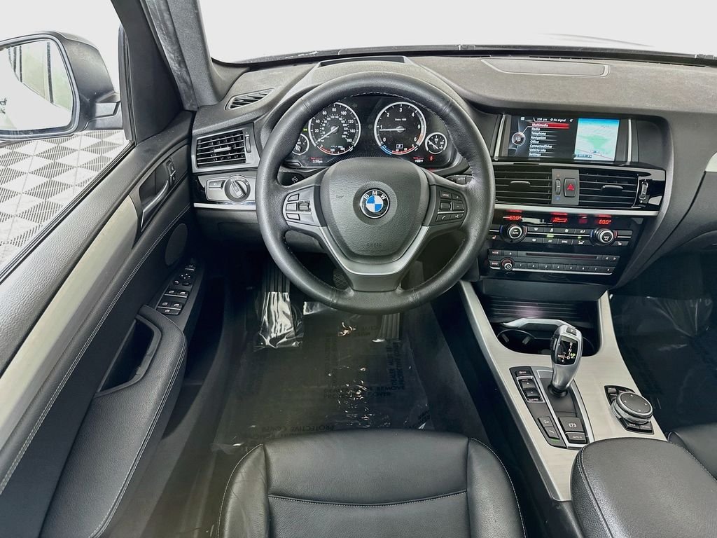 Used 2016 Glacier Silver Metallic BMW xDrive28d image 24