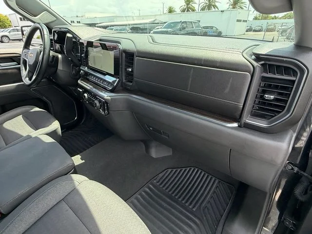 Used 2024 Black Chevrolet LT image 16