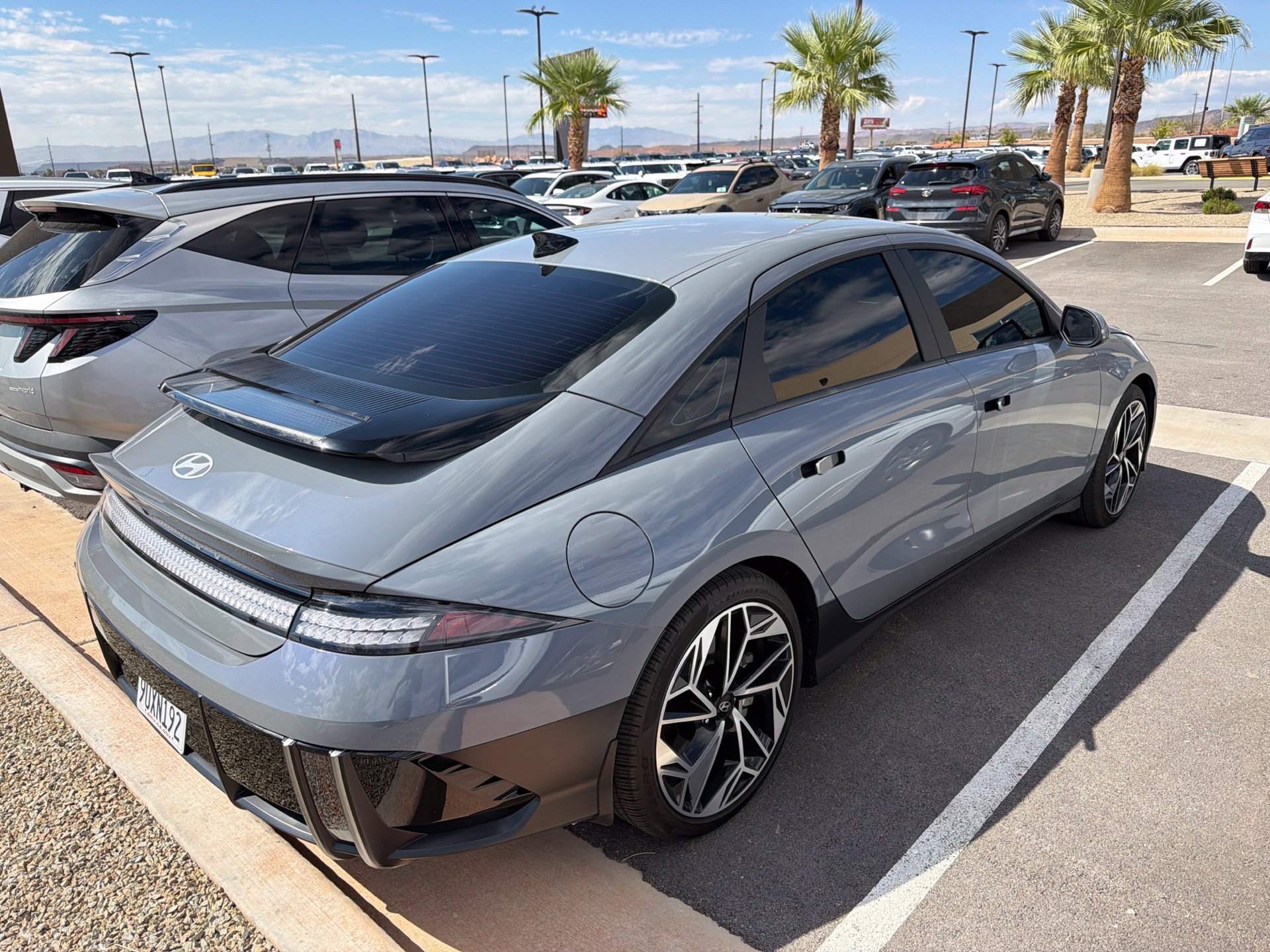 Certified Used 2025 Blue Hyundai SEL image 5
